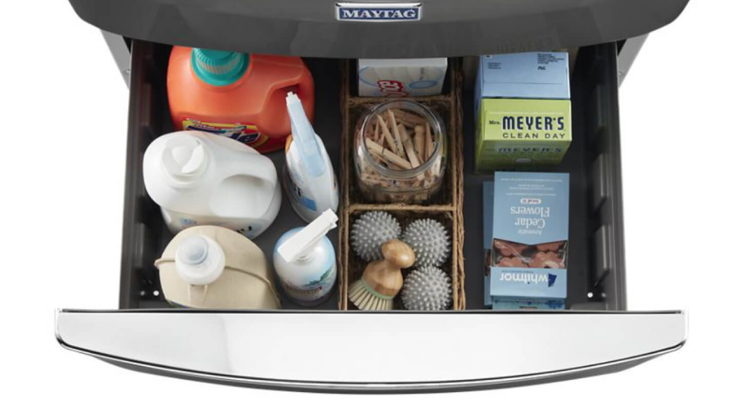 Open pedestal with laundry accessories
